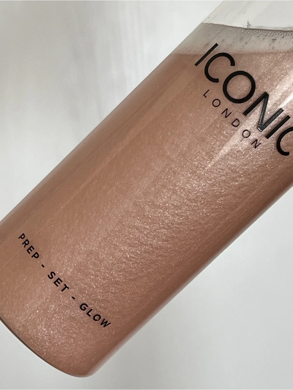 Iconic London Prep-Set-Glow Hydrating Glowy Setting Spray